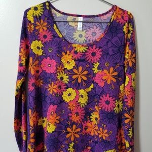 LULAROE- Lynnae floral top
